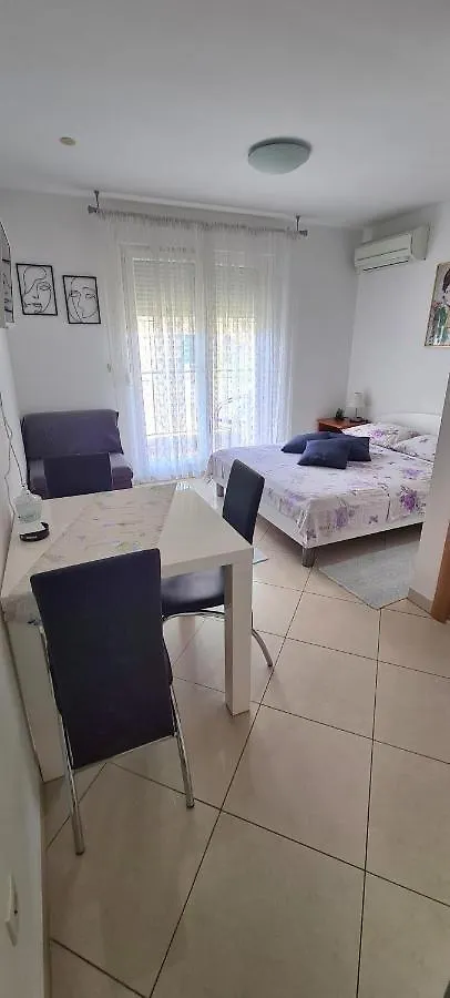 Apartman Scotti Kastela Apartment